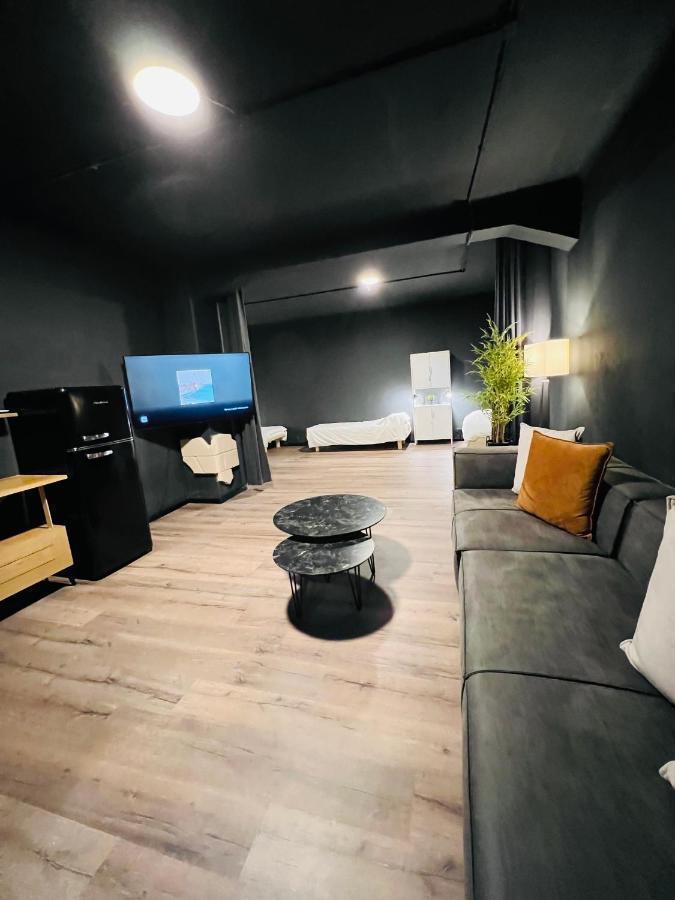 Ofek'S Place - Midtown Tlv Tel Aviv Esterno foto