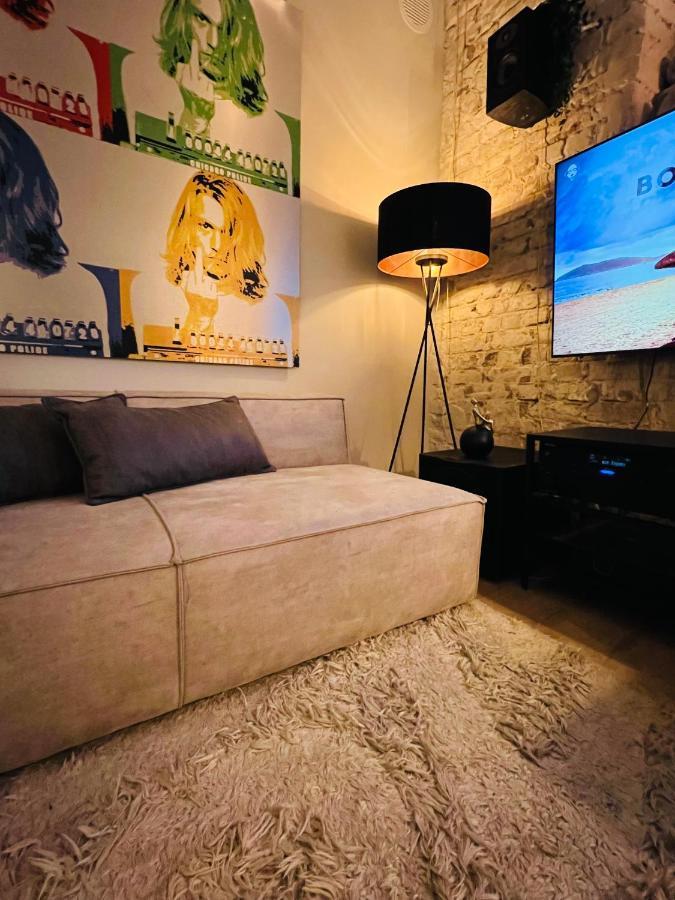 Ofek'S Place - Midtown Tlv Tel Aviv Esterno foto